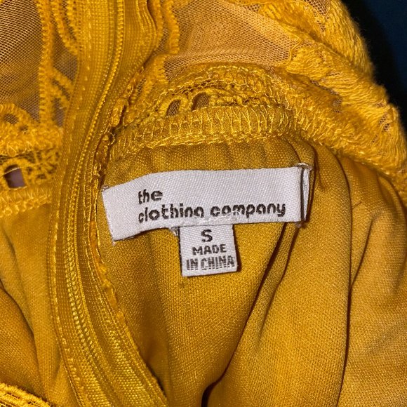 Mustard Lace Maxi Dress - Picture 6 of 6